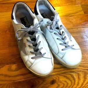 Almost New Golden Goose Sneakers, size US8